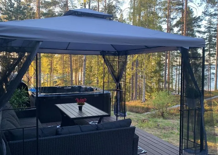 Elegant Villa On The Shore Of Lake Saimaa