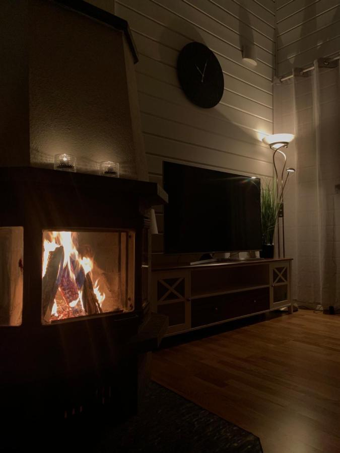 Villa Elegant On The Shore Of Saimaa